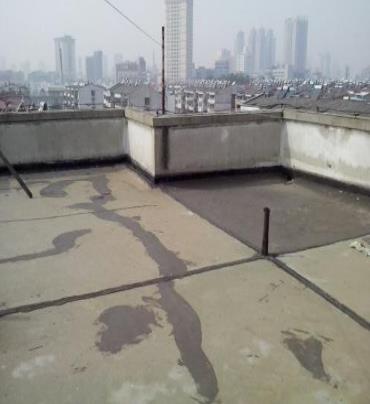 中山漏水维修 楼顶漏水是什么原因，楼顶漏水维修方法是什么?